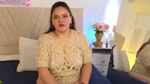 Natasha online show from December 18, 1:49 pm