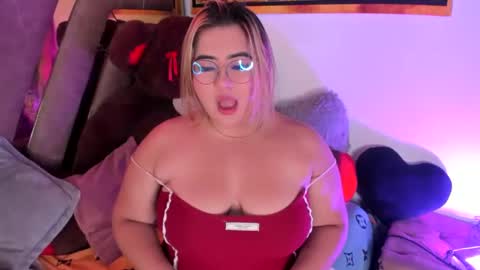 Natasha online show from January 6, 9:43 pm