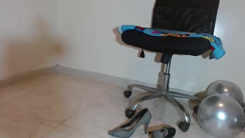 nath_dawson online show from September 29, 12:43 pm