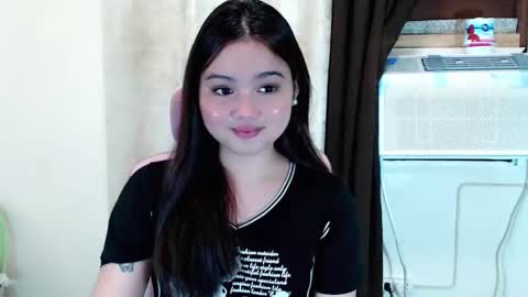 nathalie online show from February 21, 11:22 am