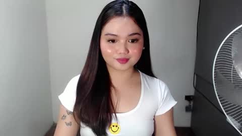 nathalie online show from February 22, 12:06 pm