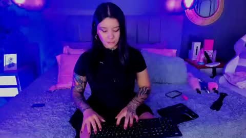 nathalia stone  online show from July 16, 3:22 am