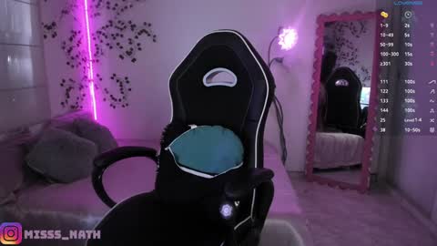 Nathalia  online show from December 27, 9:43 pm