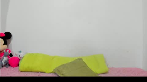 Nathalia online show from April 24, 4:04 am