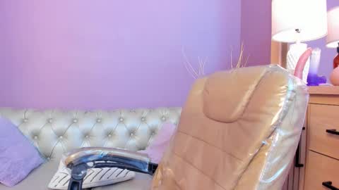 nathalie rossel online show from March 10, 8:46 pm