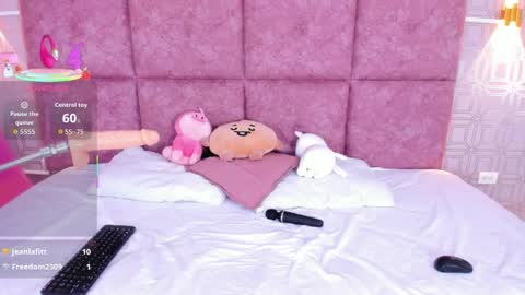 Nathalie Ross online show from March 31, 6:46 am