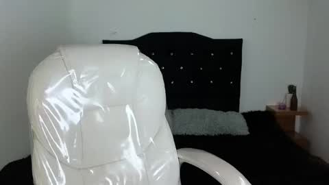 nathaly_blue online show from February 24, 7:30 pm