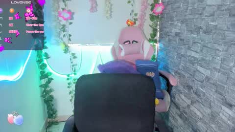 Naty online show from February 2, 7:46 pm