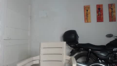 Stella Mcqueen online show from January 3, 11:57 am