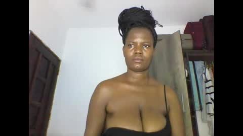 naughtayy online show from March 29, 3:05 am