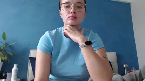 Chris Carrie online show from April 13, 1:18 am