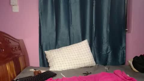 naughty_nurse2012 online show from April 23, 2:52 am