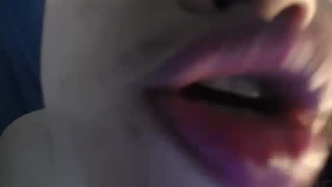 May online show from April 10, 1:17 pm