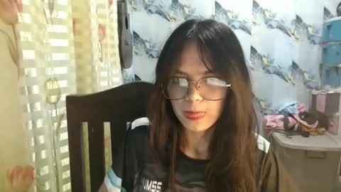 naughtyasian_honey online show from November 7, 12:22 pm