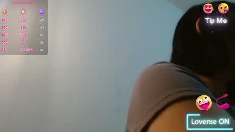 naughtyplayass online show from June 20, 5:05 pm