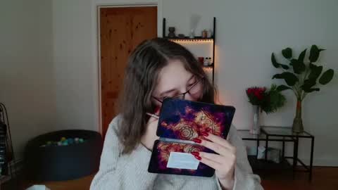 Ella - Naughty Rapunzel online show from December 6, 10:38 am