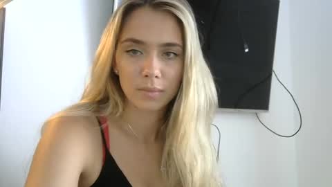 nelly_fortu online show from June 17, 10:49 am
