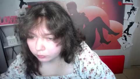 NeonilaLisova online show from November 20, 6:58 am