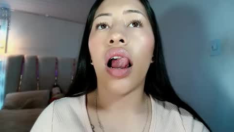 Helena    Every Friday new video for my fan club loves  online show from February 15, 8:34 pm