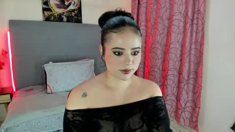 Nesli  online show from April 29, 8:58 pm