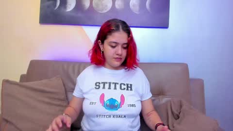 Estefani  online show from February 4, 11:49 am