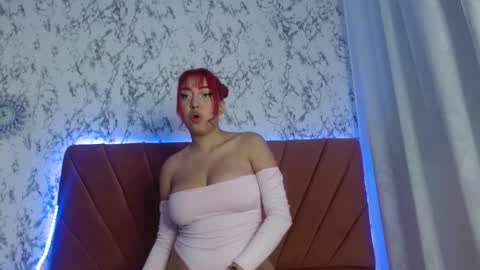 Michell  online show from October 17, 11:52 pm