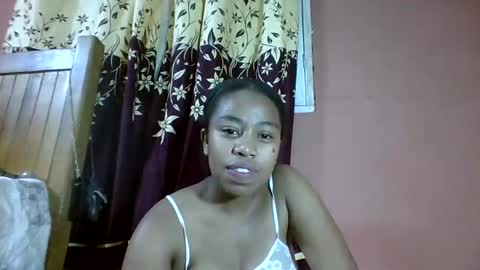 nicelly01 online show from April 29, 6:13 pm
