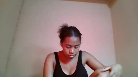 nicelly01 online show from May 9, 9:44 am