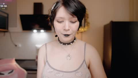 nickari_x online show from April 11, 7:45 am