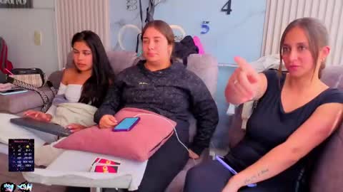 nicky_as online show from November 19, 5:13 pm