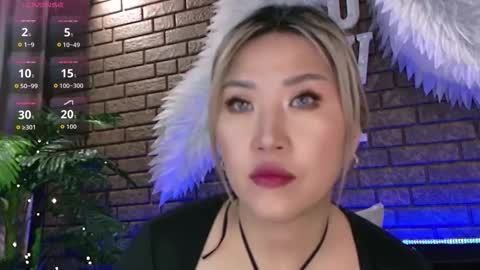 Nicky online show from November 30, 2:21 pm