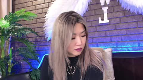 Nicky online show from February 17, 12:49 pm