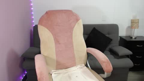 nicole Storm online show from October 29, 12:15 am