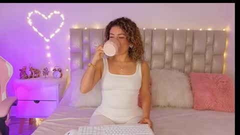 Nicol  online show from March 12, 3:31 am