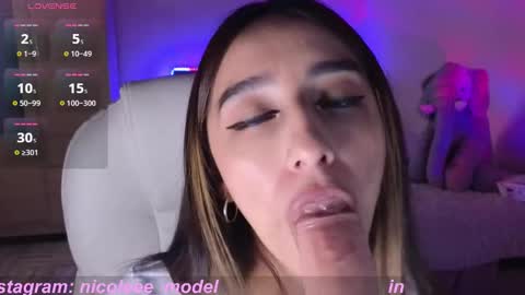 Nicole online show from September 20, 6:28 pm