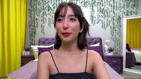 Nicole online show from March 3, 4:10 pm