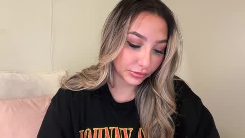 nicolelovesyou444 online show from October 7, 11:47 am