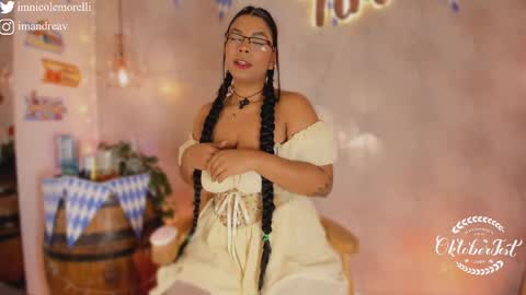 Andrea give it a thumbs up please its important  online show from October 3, 1:05 pm