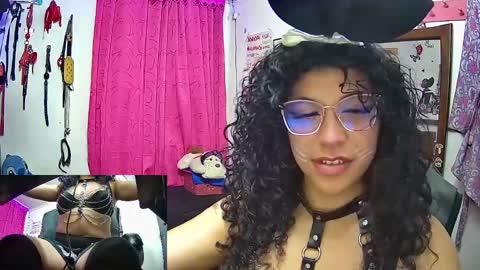 Nicoll Williams online show from October 30, 4:48 am