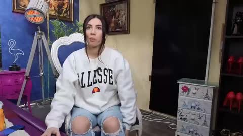 Nicolle online show from March 12, 7:35 am