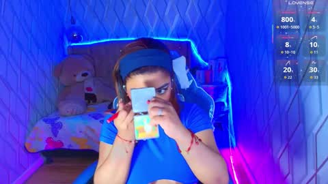 Nicolle Miley online show from October 22, 4:28 am