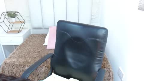 Nicollet online show from March 23, 8:15 pm