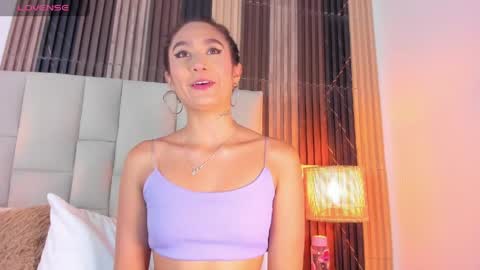 NICOL online show from April 11, 11:25 am