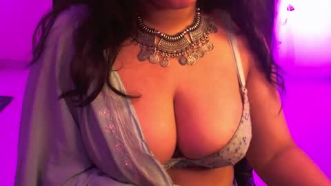 nightqueen107446 online show from October 9, 5:22 am