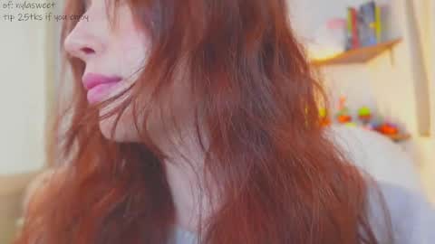 of Nylasweet online show from February 14, 8:05 pm