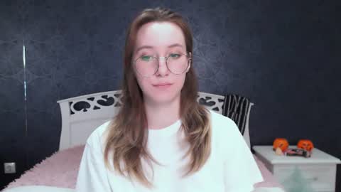 niixi online show from June 13, 4:04 pm