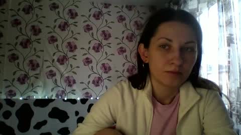 nika_smily online show from December 1, 4:27 am
