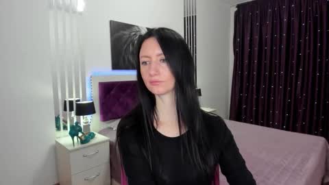 NikaLewis online show from January 17, 5:04 am