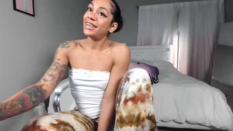 nikayasworld online show from March 11, 2:16 am