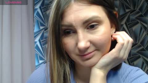nikkikiss___ online show from March 12, 4:59 am